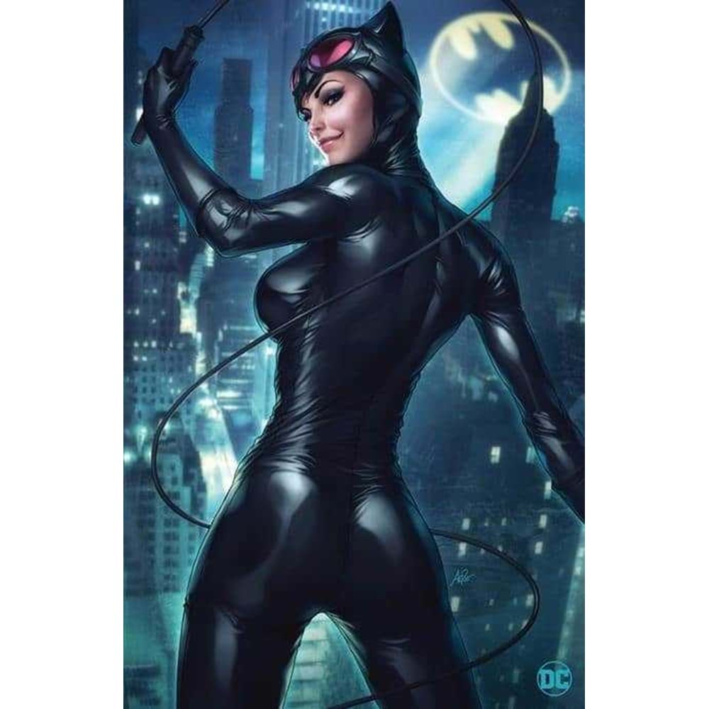 CATWOMAN UNCOVERED # 1 (ONE SHOT) COVER D STANLEY ARTGERM LAU FOIL VARIANT