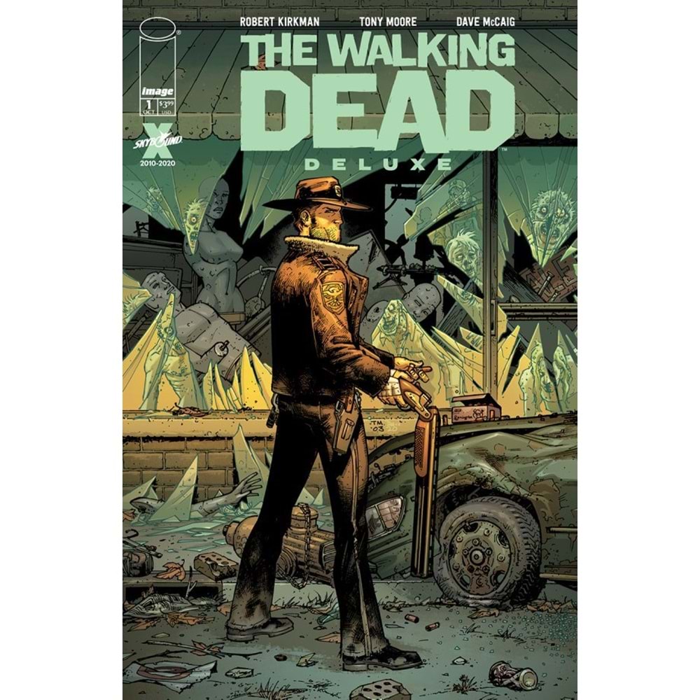 WALKING DEAD DELUXE # 1 COVER B MOORE & MCCAIG