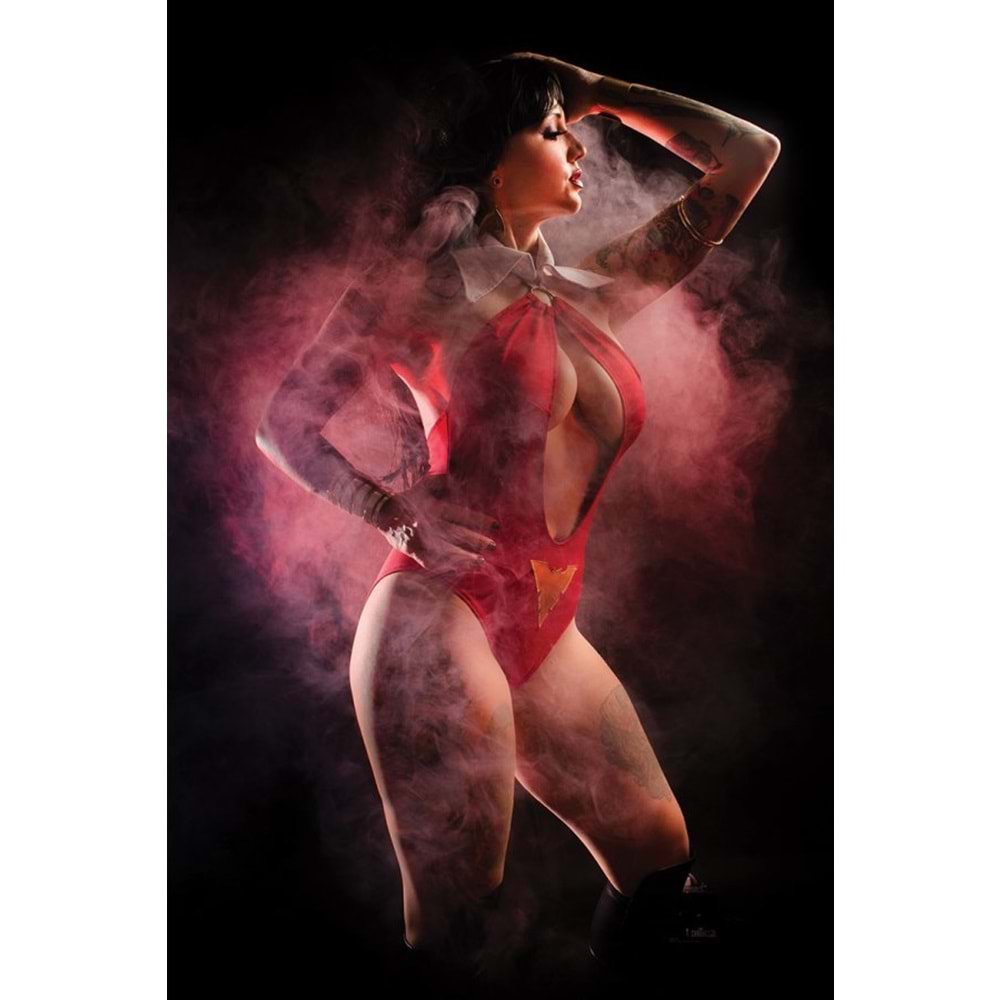 VAMPIRELLA (2019) # 1 1:30 COSPLAY VIRGIN