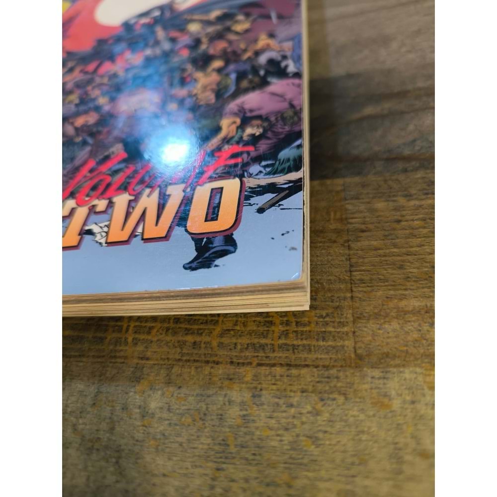 BATMAN NO MANS LAND VOL 1-5 TPB TAM SET (İKİNCİ EL)