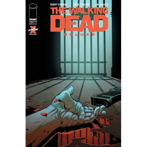 WALKING DEAD DELUXE # 14 COVER B MOORE & MCCAIG