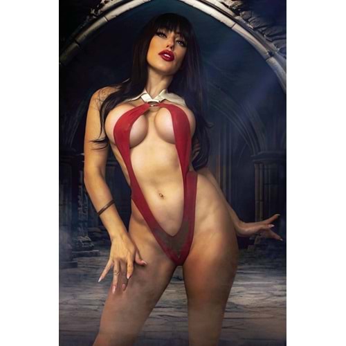 VAMPIRELLA (2025) #3 COVER M 1:10 COSPLAY