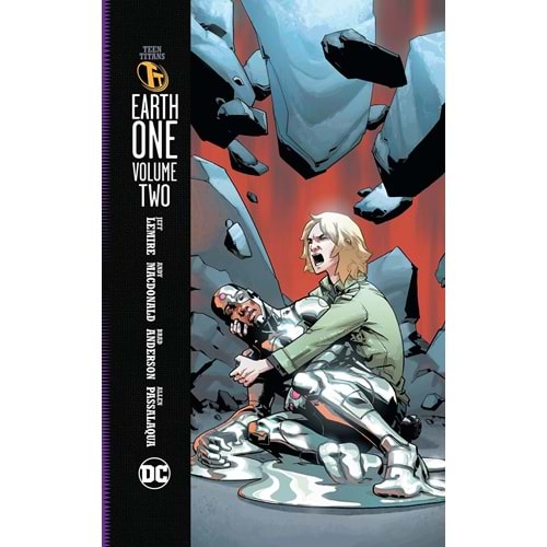 TEEN TITANS EARTH ONE VOL 2 HC (İKİNCİ EL)