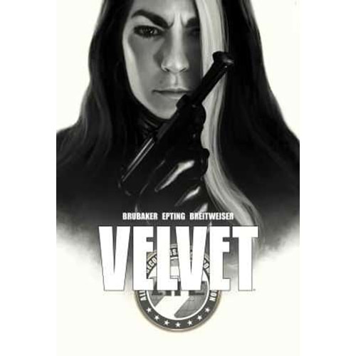 VELVET DELUXE EDITION HC